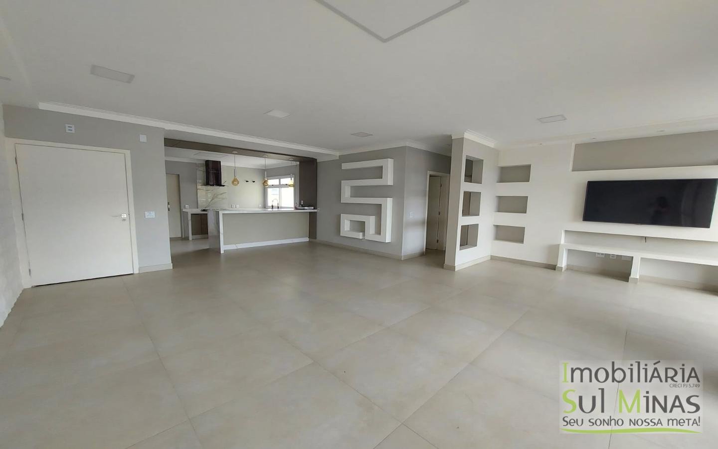 Apartamento Alto Padrão com 140 m² a Venda em Cambuí MG cod1592 (1)