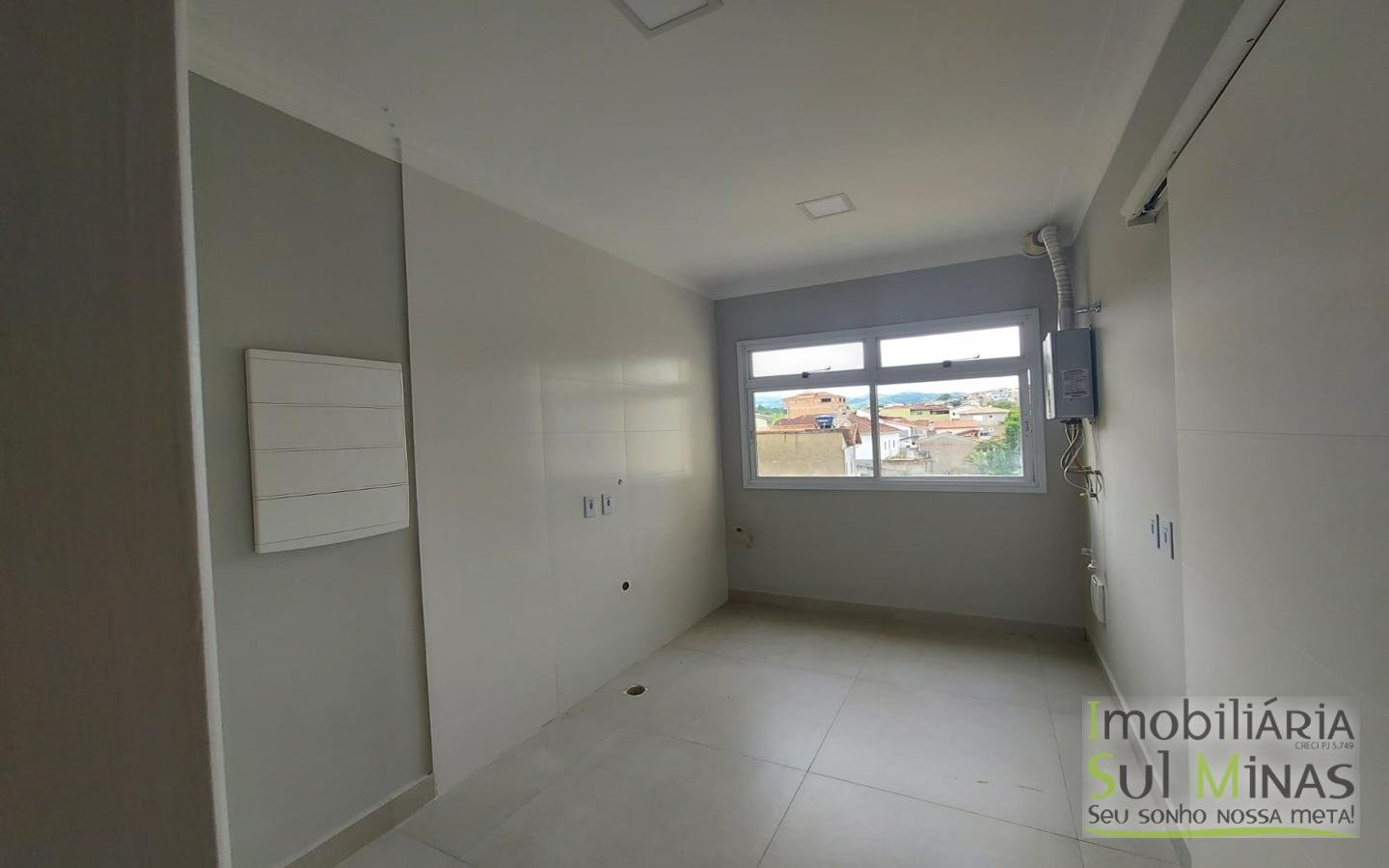 Apartamento Alto Padrão com 140 m² a Venda em Cambuí MG cod1592 (4)