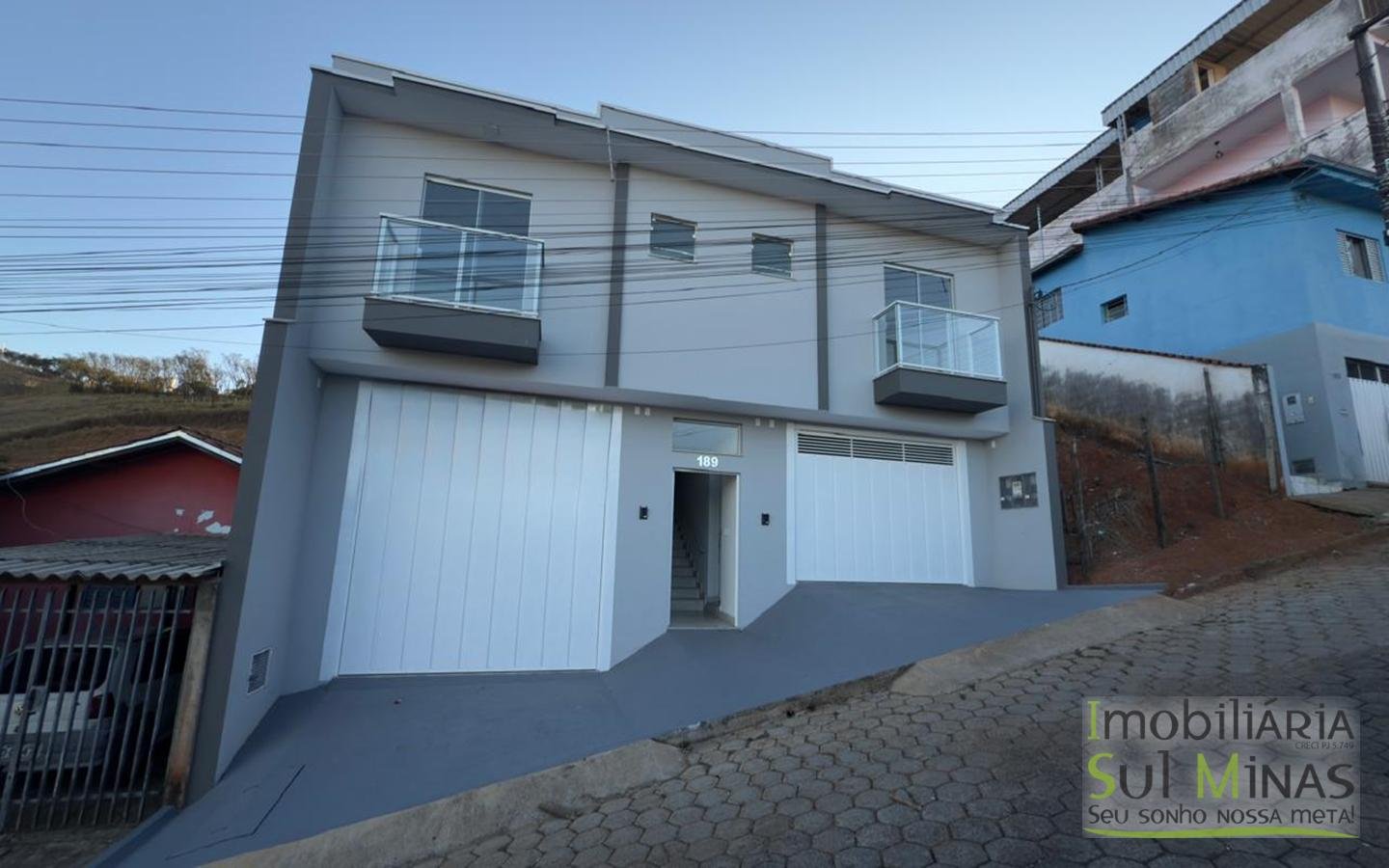 Apartamento com 120m² Para Locação em Ótimo Bairro de Cambuí MG cod2416 (2) Apartamento com 120m² Para Locação em Ótimo Bairro de Cambuí MG cod2416 (2)