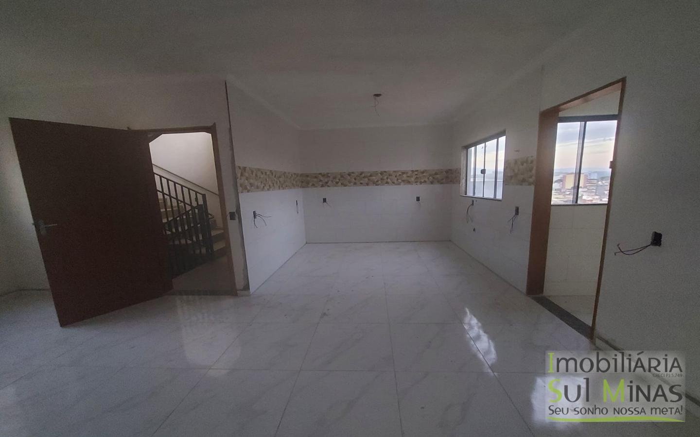 Apartamento com Terraço Individual a Venda em Cambuí MG (7)
