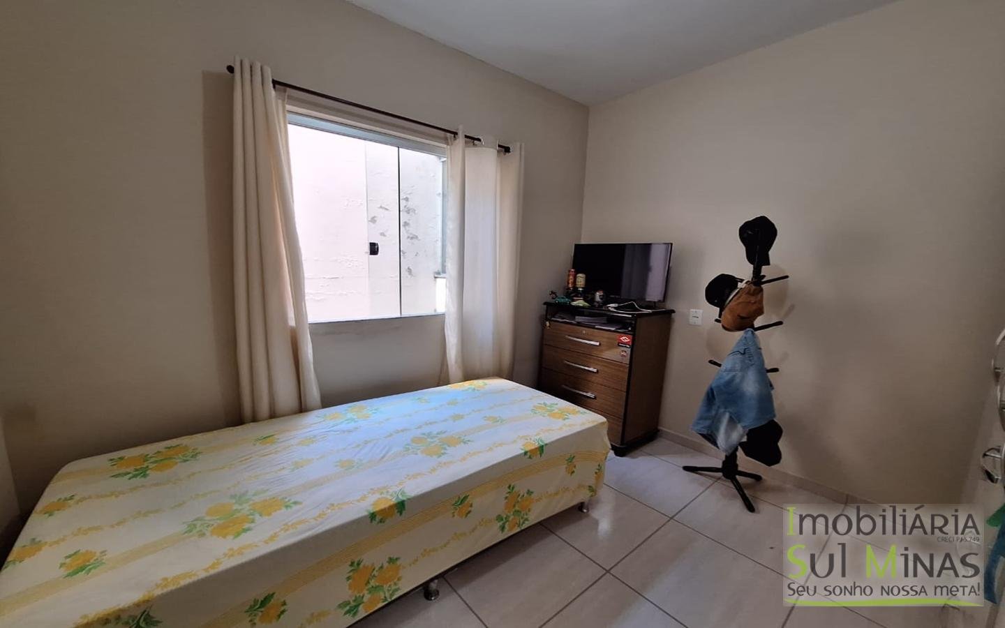 Apartamento com vista pra cidade à Venda em Cambuí MG cod1913 (1)