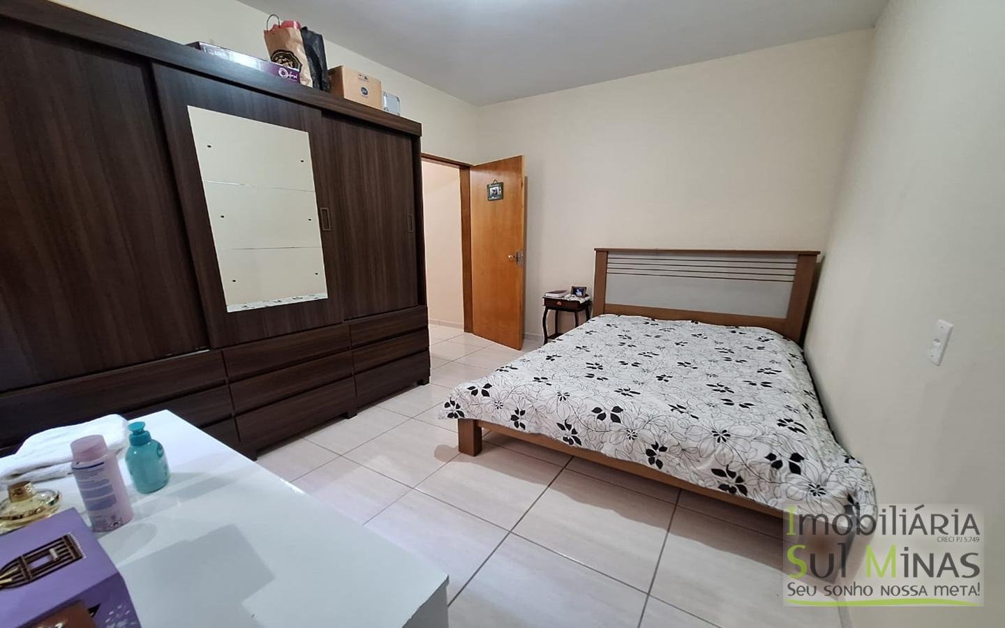 Apartamento com vista pra cidade à Venda em Cambuí MG cod1913 (13)