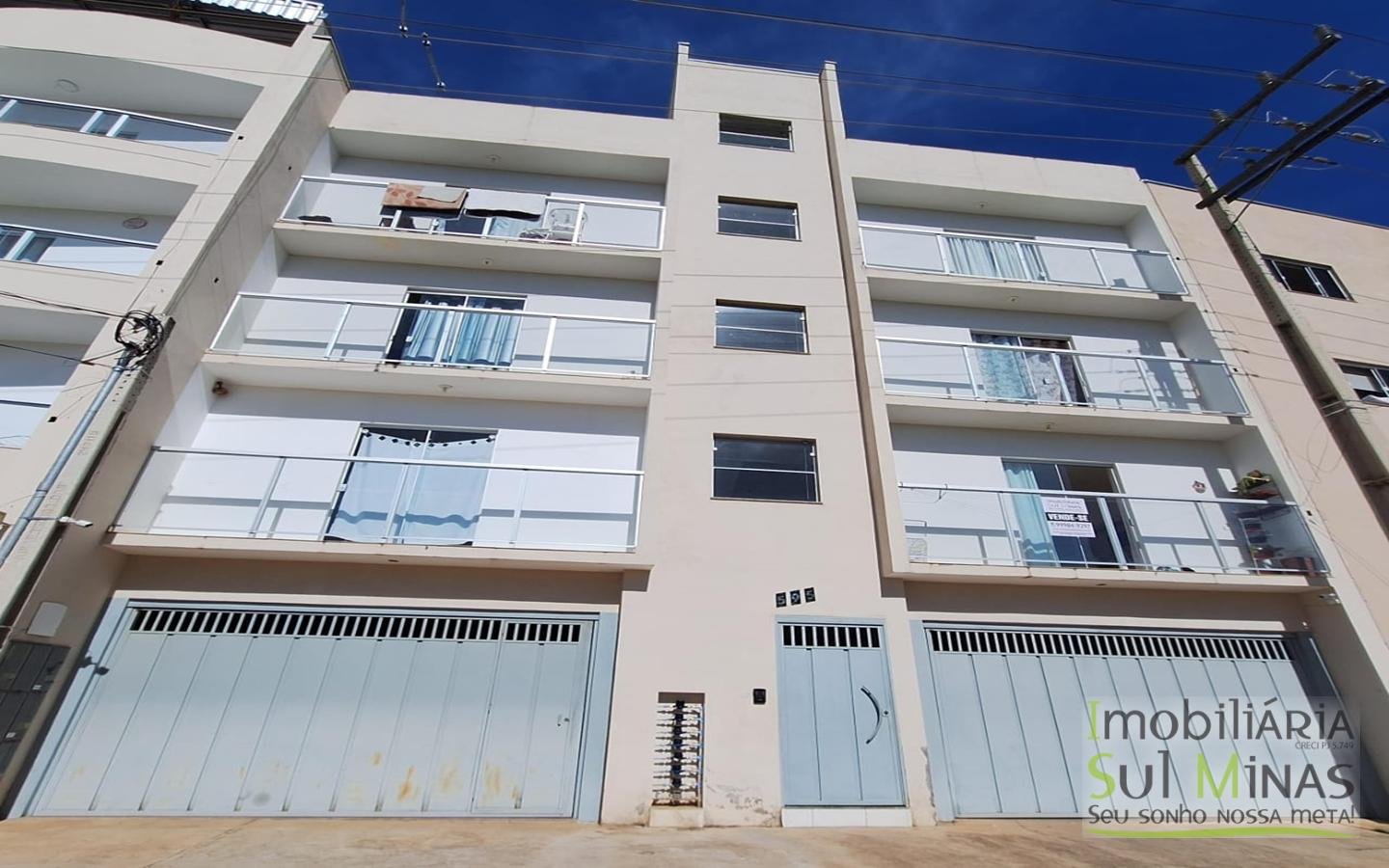 Apartamento com vista pra cidade à Venda em Cambuí MG cod1913 (5)