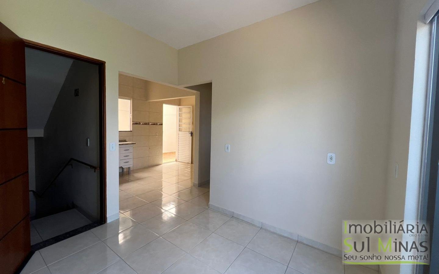 Apartamento de 66m ²a 700 metros do Centro de Cambuí MG À Venda cod2399 (1)
