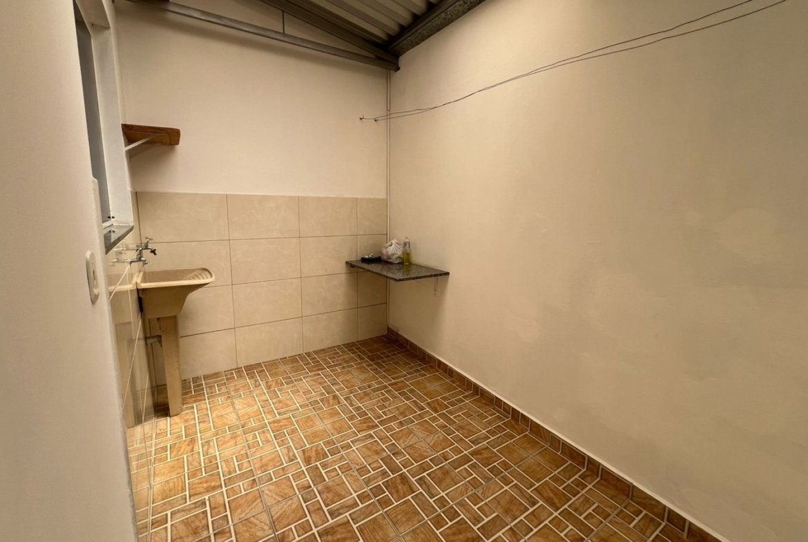 Apartamento de 66m ²a 700 metros do Centro de Cambuí MG À Venda cod2399 (10)