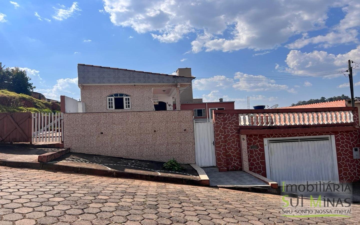 Casa 3 dormitórios sendo uma Suíte com Closet a Venda em Cambuí MG Cód. 1768 (6)