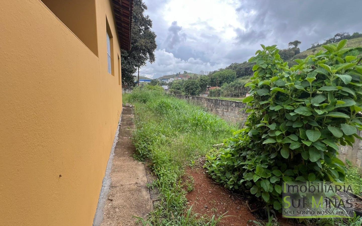 Casa Estilo Chácara em Condomínio Fechado – À Venda em Cambuí MG cod2417 (9)