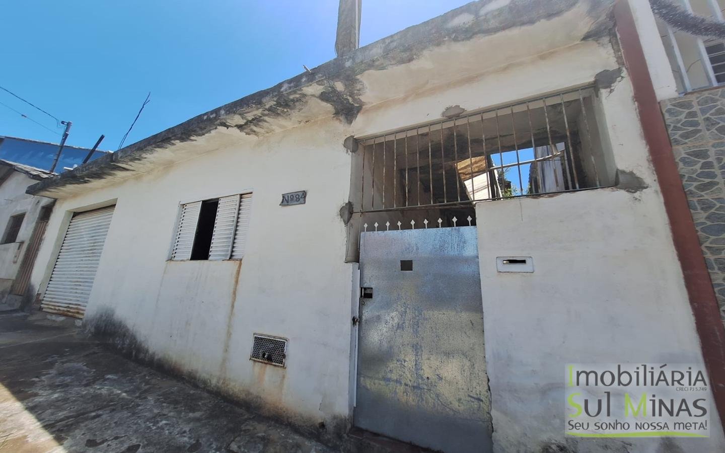 Casa Iniciada à Venda em Cambuí MG Cod. 1864 (2)