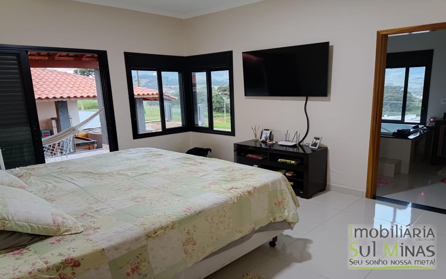 Casa Moderna de Alto Padrão a Venda em Cambuí MG Cód. 1704 (13)