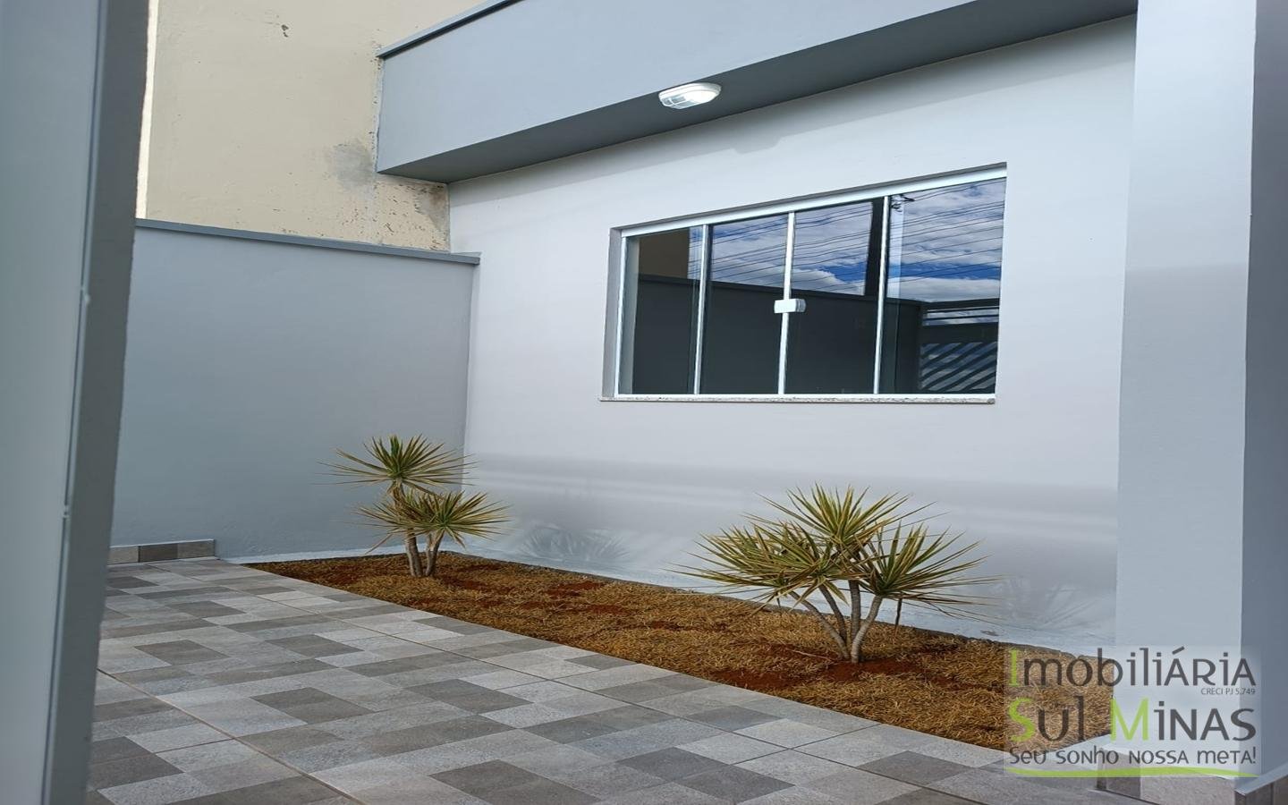 Casa Nova com 3 Dormitórios a Venda em Cambuí MG Cód. 1681 (20)