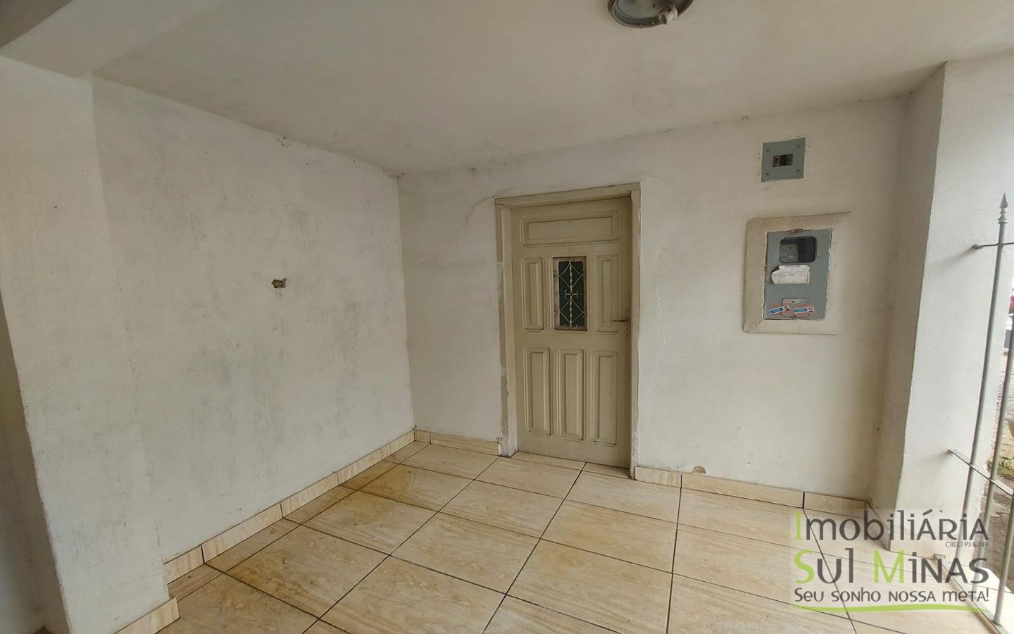 Casa a Venda em Cambuí MG com 2 Moradas Independentes Cód. 1647 (11)