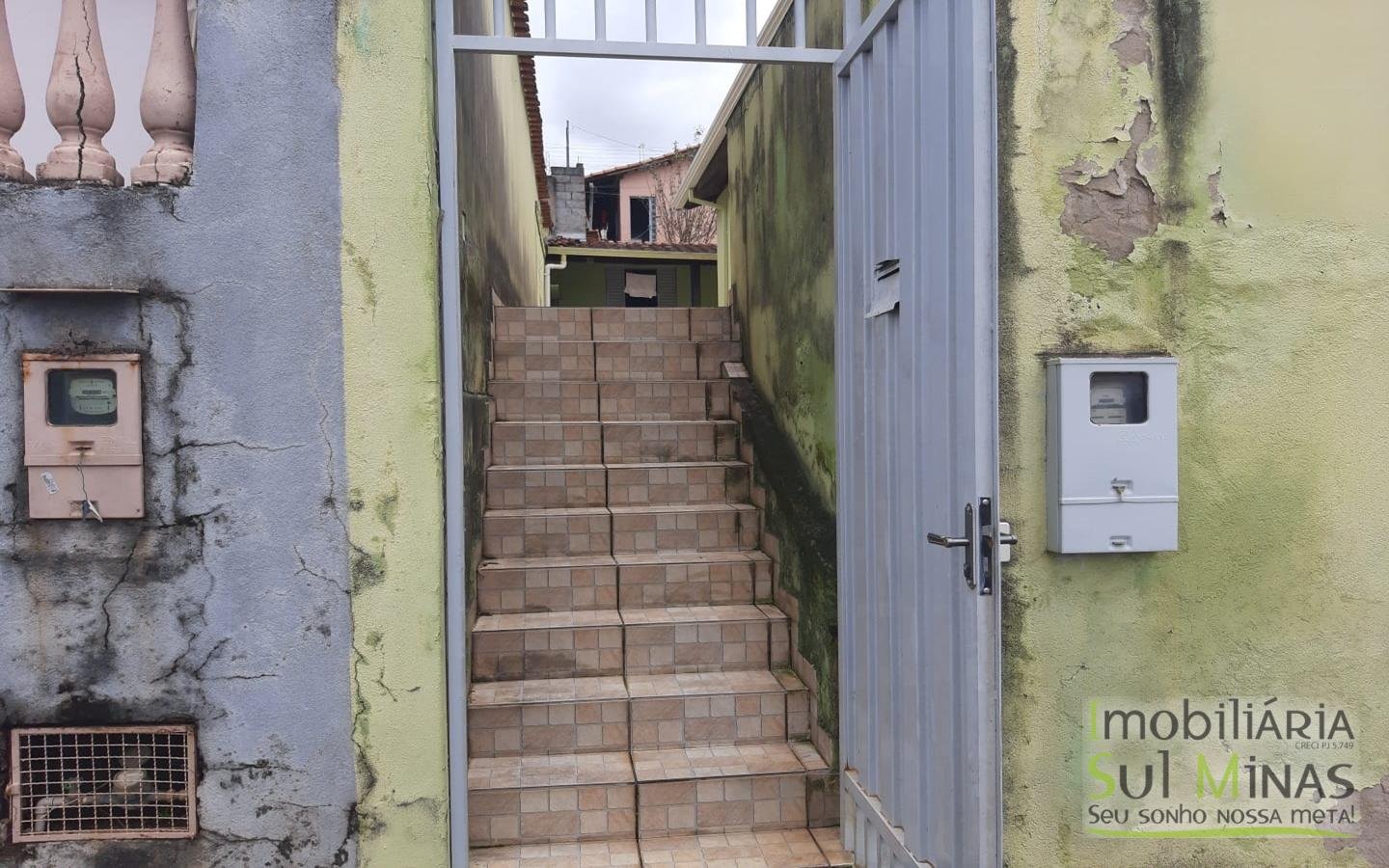 Casa a Venda em Cambuí MG com Edícula Cód. 1607 (18)