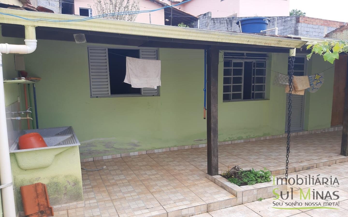 Casa a Venda em Cambuí MG com Edícula Cód. 1607 (25)