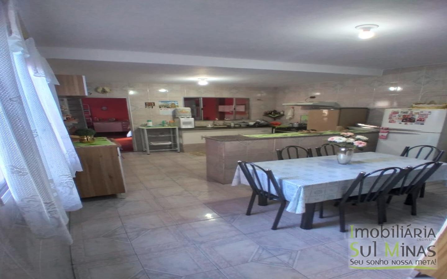 Casa a Venda no Córrego do Bom Jesus MG com 4 Dormitórios Cód. 1600 (9)