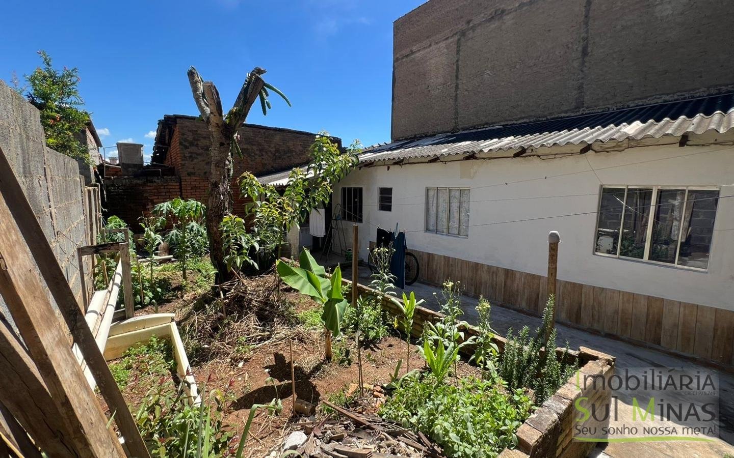 Casa com 161,54m de Construção em lote de 250– Excelente localização cod2413 (1)