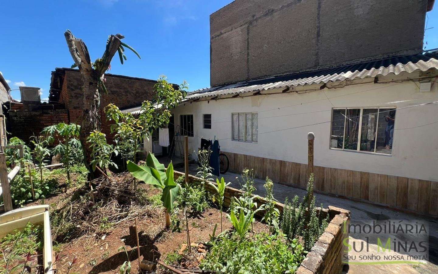 Casa com 161,54m de Construção em lote de 250– Excelente localização cod2413 (2)