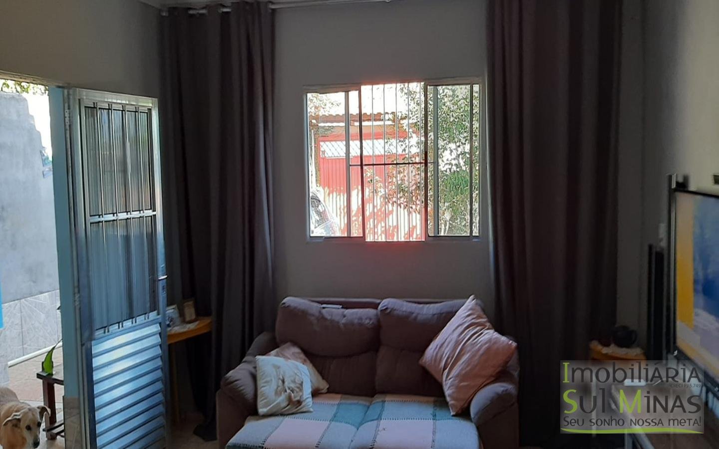 Casa com 300 m² de Lote a Venda em Cambuí MG Cod. 1468 (28)