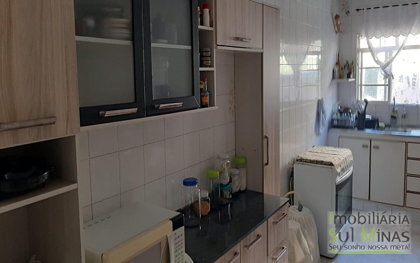 Casa com 4 Dormitórios a Venda no Centro de Cambuí MG Cód. 1505 (4)