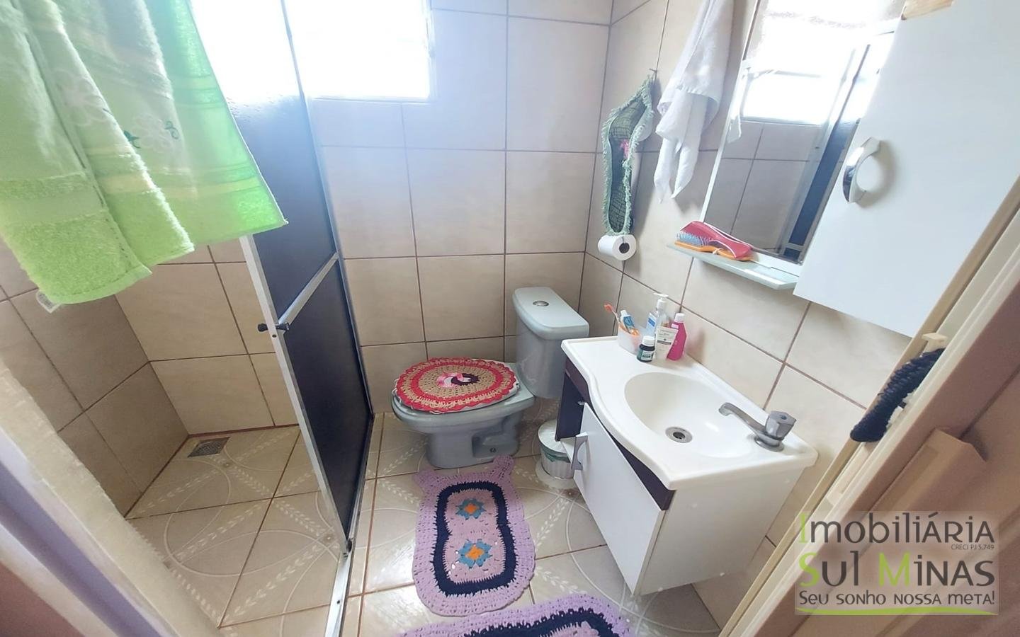 Casa com Churrasqueira em Lote de 125m² a Venda em Cambuí MG Cod. 1820 (13)