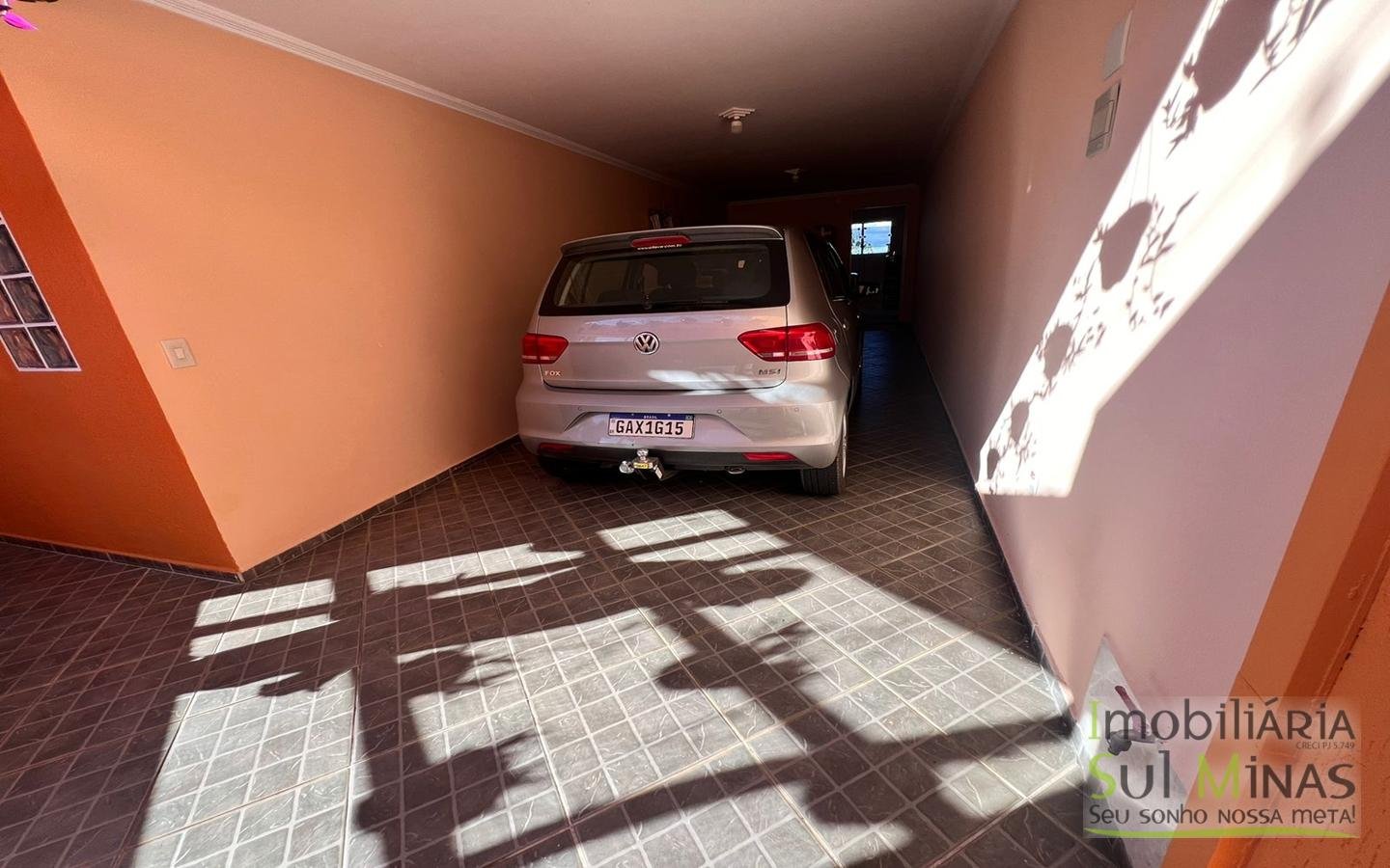 Casa com Linda Vista da Cidade à Venda em Cambuí MG Cod. 1920 (24)