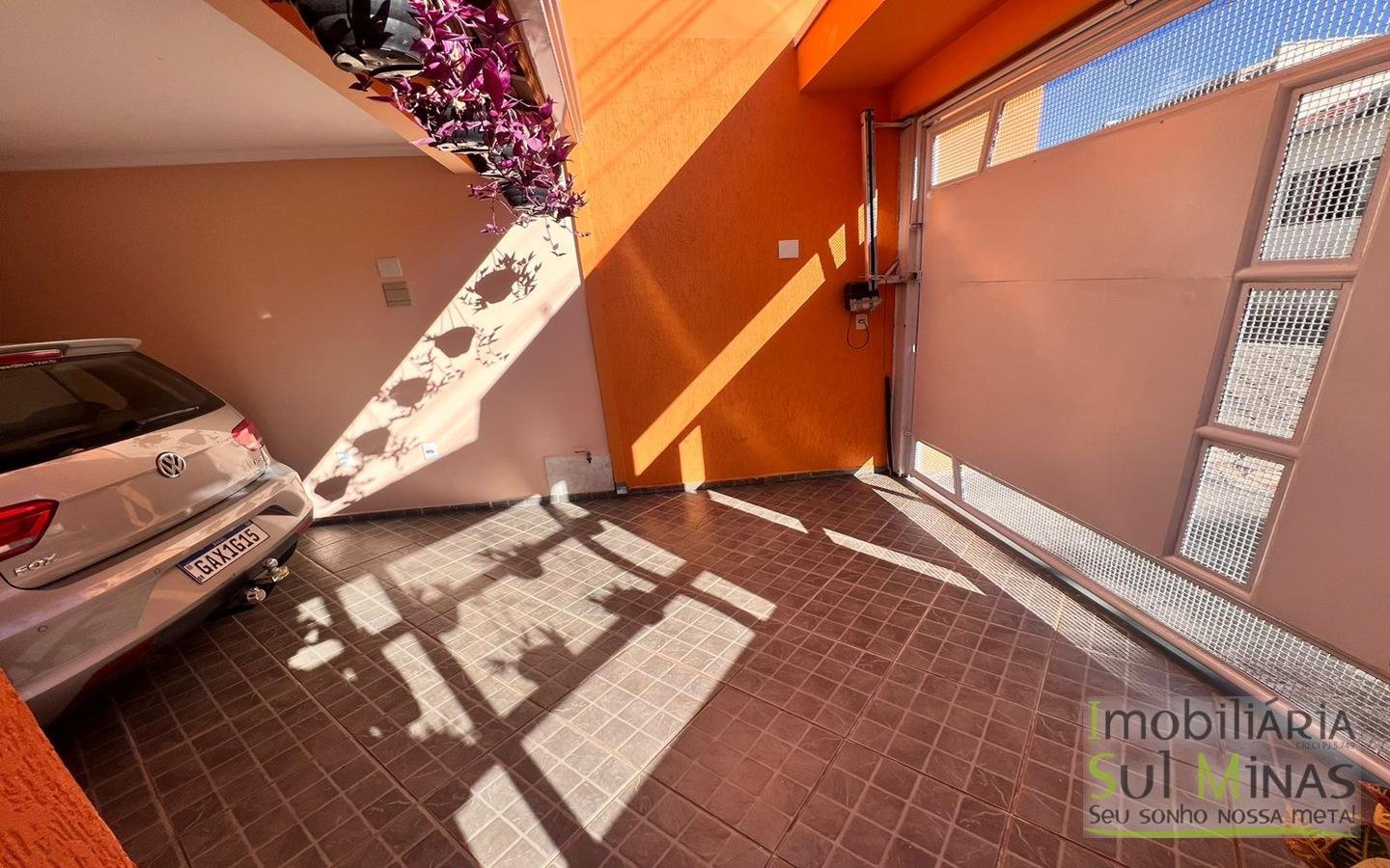 Casa com Linda Vista da Cidade à Venda em Cambuí MG Cod. 1920 (25)