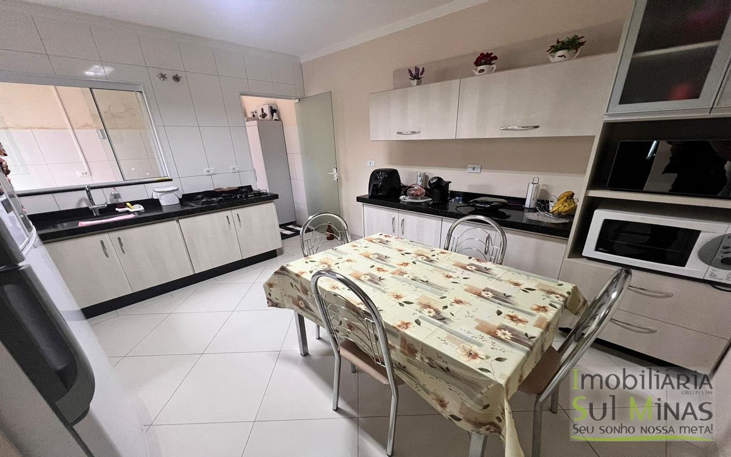 Casa com Ótimo Padrão a Venda em Cambuí MG Cód. 1851 (12)