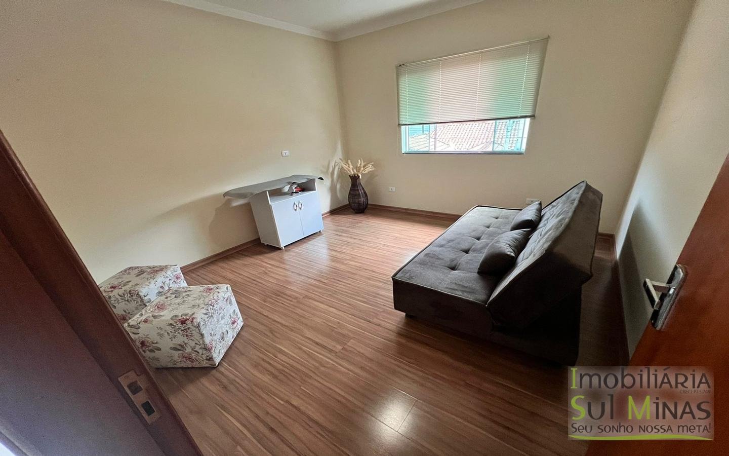 Casa com Ótimo Padrão a Venda em Cambuí MG Cód. 1851 (17)