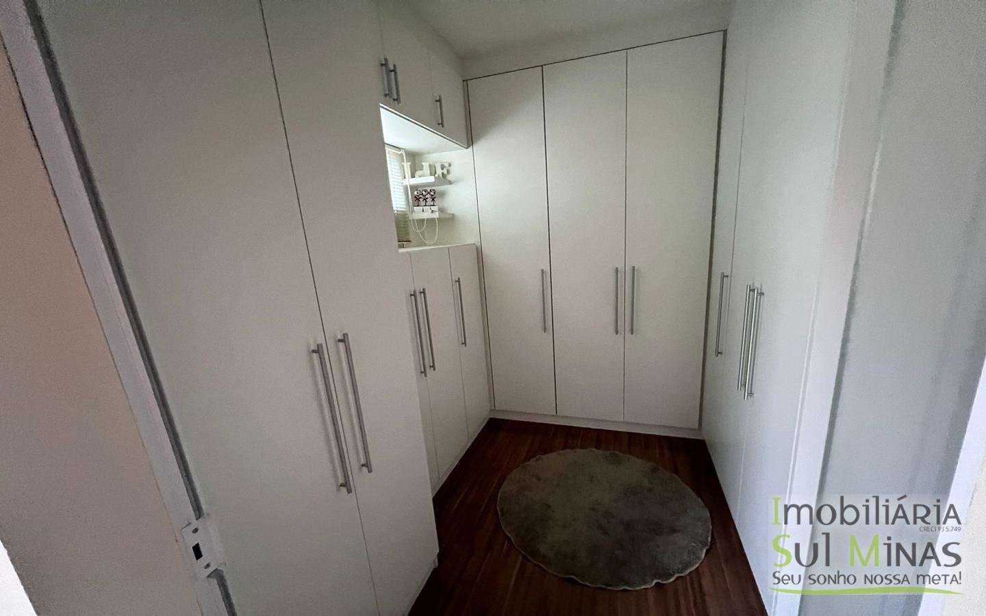 Casa com Ótimo Padrão a Venda em Cambuí MG Cód. 1851 (23)