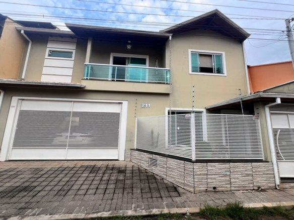 Casa com Ótimo Padrão a Venda em Cambuí MG Cód. 1851 (29)