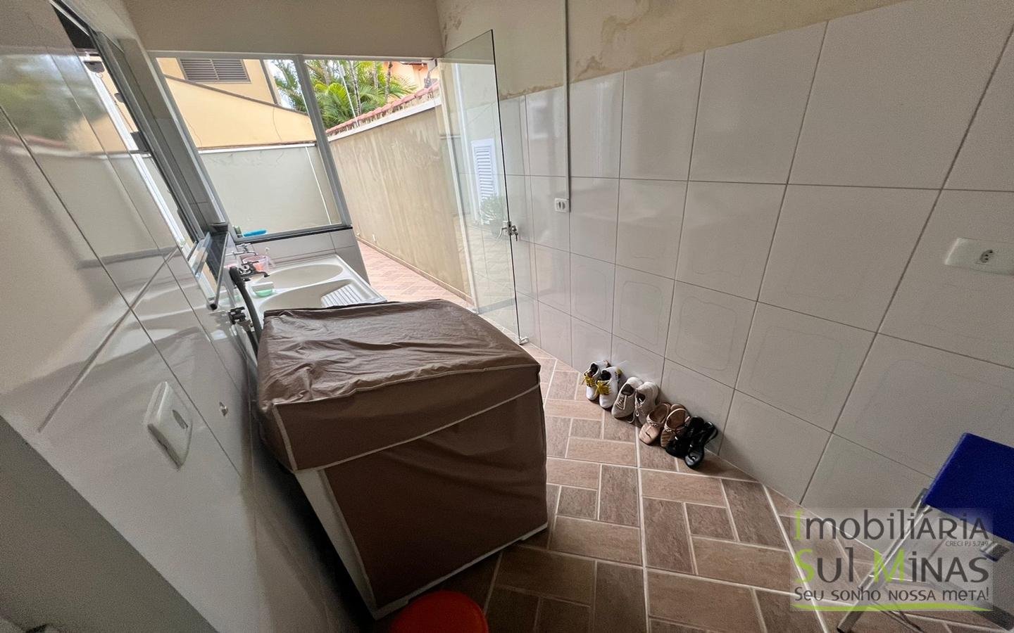 Casa com Ótimo Padrão a Venda em Cambuí MG Cód. 1851 (7)