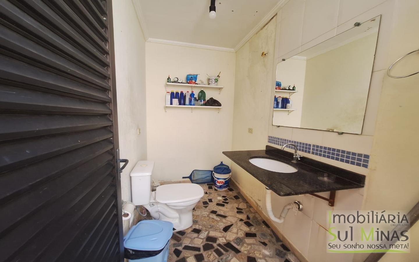 Casa com Piscina a venda Próxima ao Centro Cambuí MG Cod. 1949 (10)