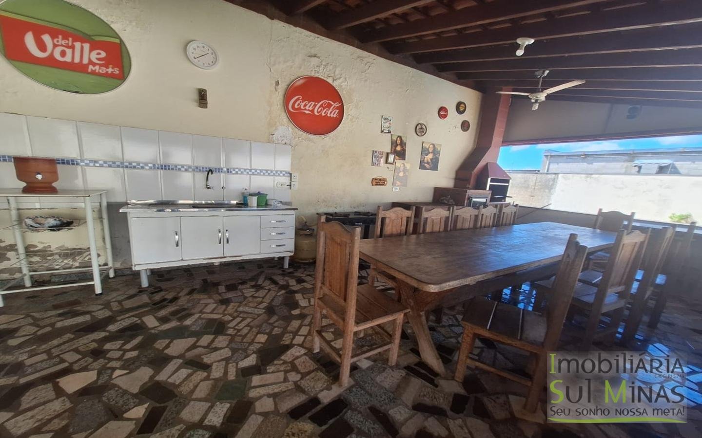 Casa com Piscina a venda Próxima ao Centro Cambuí MG Cod. 1949 (12)