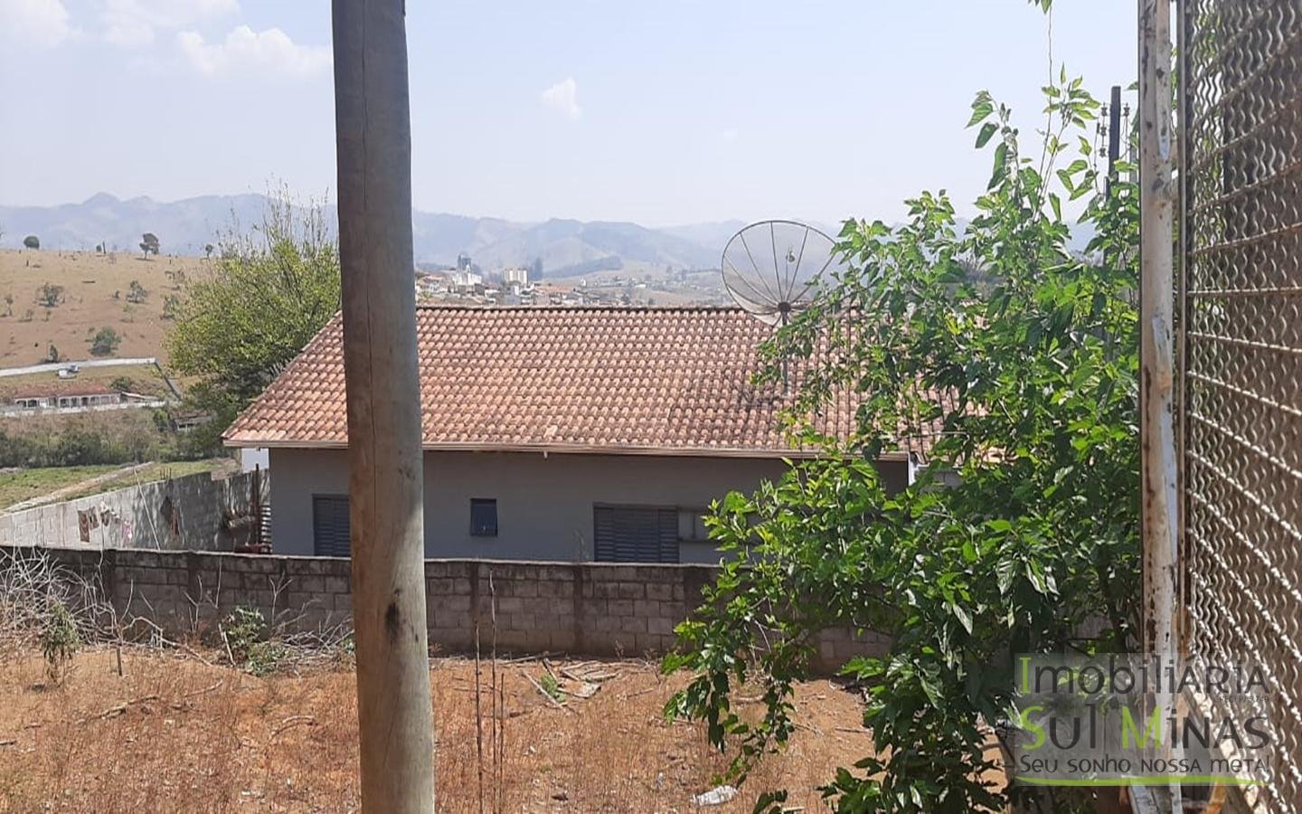 Casa de 600 m² de lote a Venda em Cambuí MG Cód. 1596 (13)