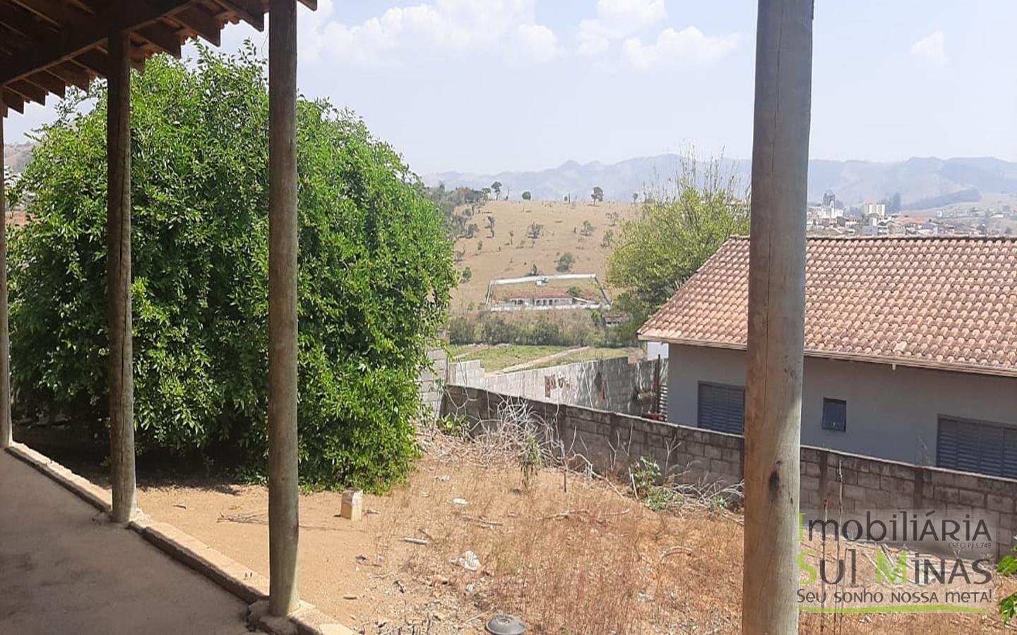 Casa de 600 m² de lote a Venda em Cambuí MG Cód. 1596 (16)