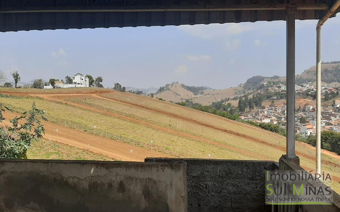 Casa de 600 m² de lote a Venda em Cambuí MG Cód. 1596 (5)