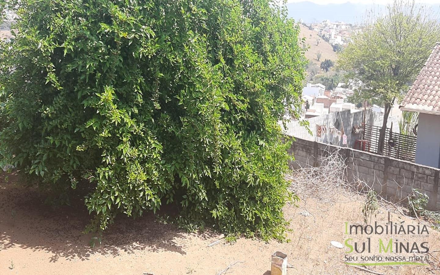 Casa de 600 m² de lote a Venda em Cambuí MG Cód. 1596 (9)