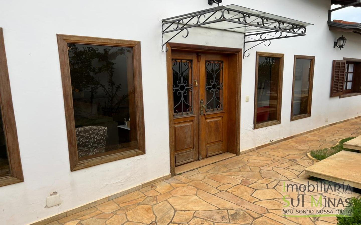 Casa de Alto Padrão com 3 Suítes a Venda em Cambuí MG Cód 1440 (13)