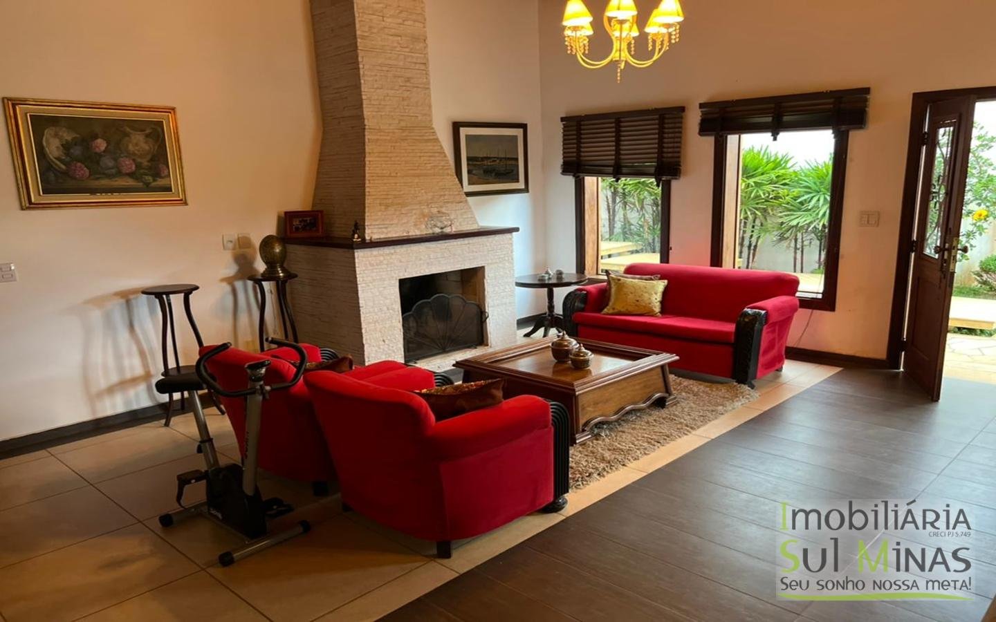 Casa de Alto Padrão com 3 Suítes a Venda em Cambuí MG Cód 1440 (7)