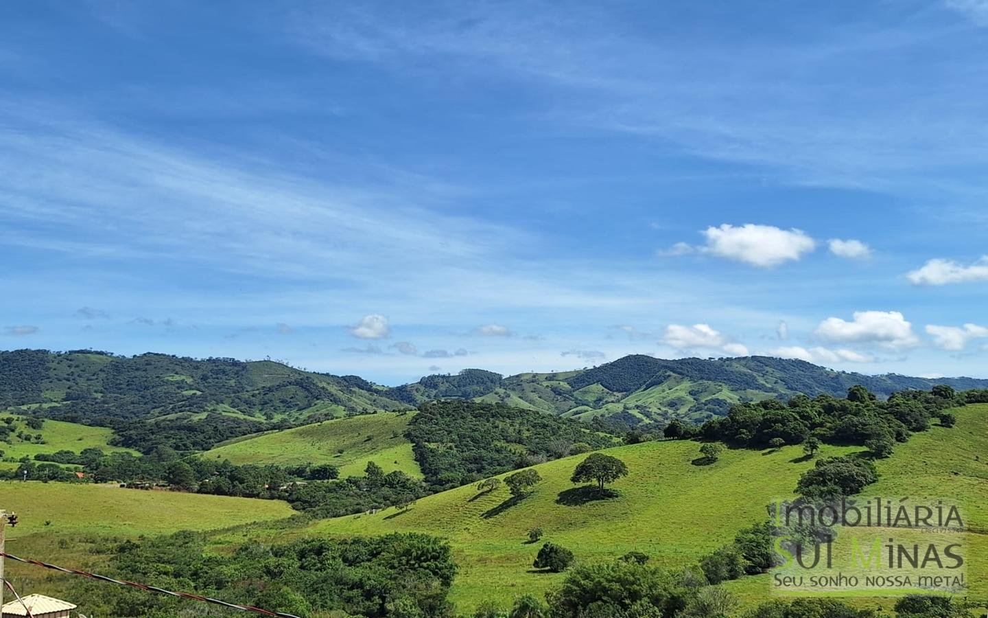 Casa de Alto Padrão com excelente acabamento a venda em Cambuí MG Cod (4)
