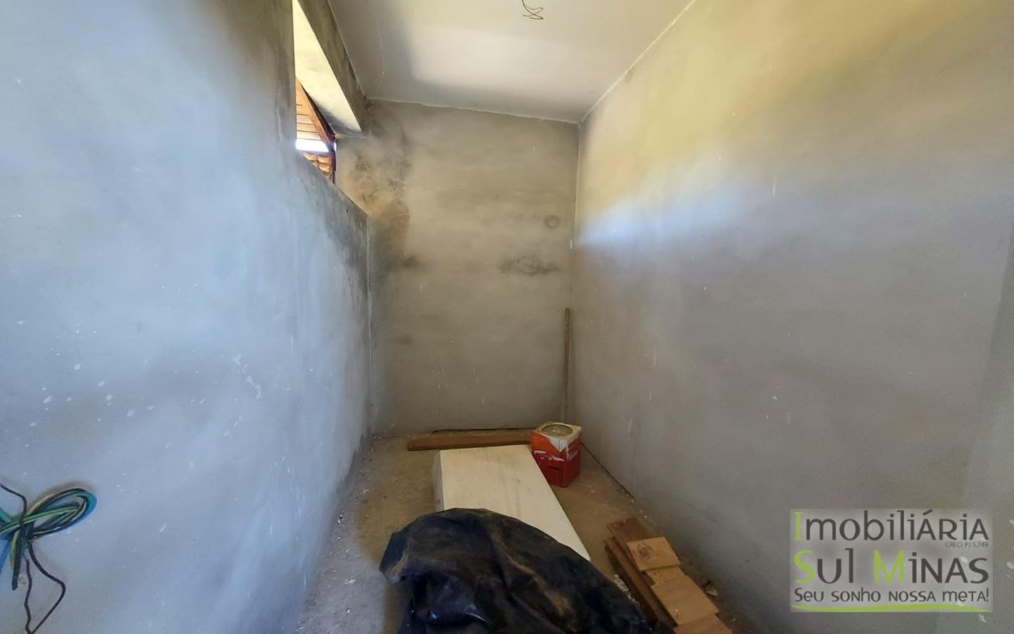 Casa de Alto Padrão em Construção a Venda no Córrego do Bom Jesus MG Cod. 1815 (12)