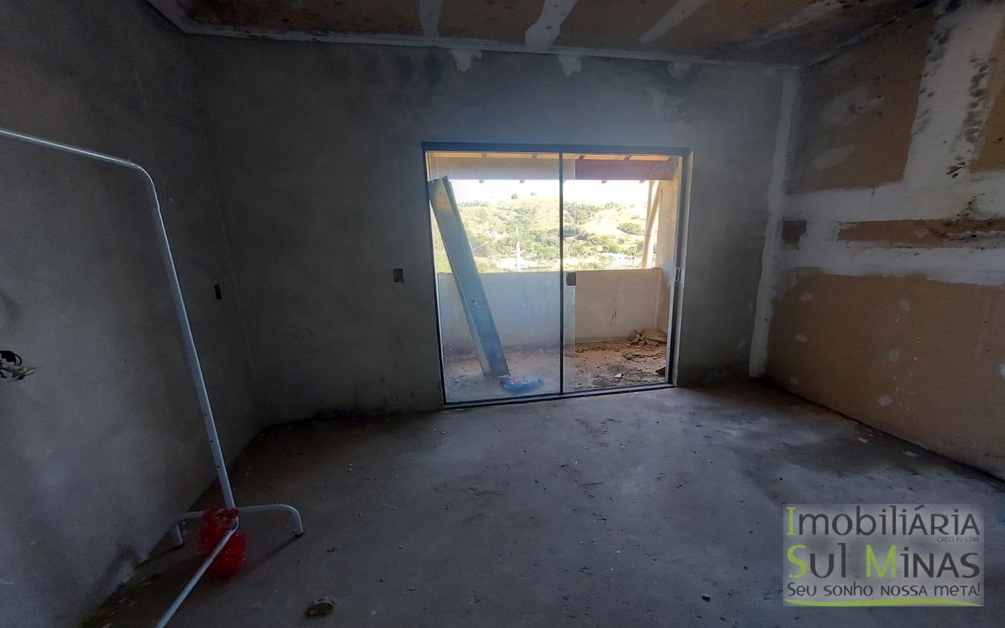 Casa de Alto Padrão em Construção a Venda no Córrego do Bom Jesus MG Cod. 1815 (18)