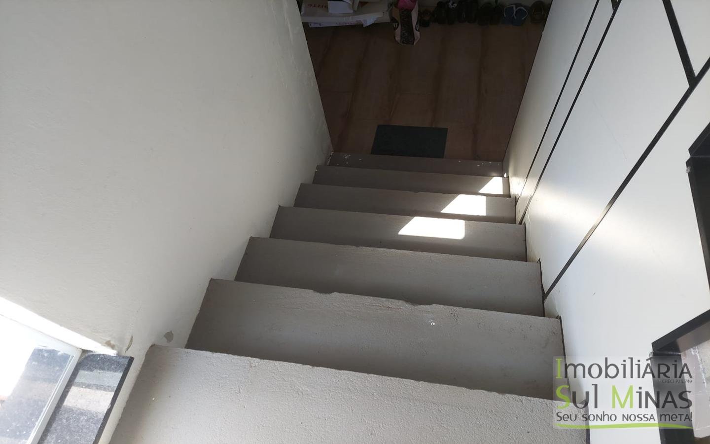 Casa de Alto Padrão em Construção a Venda no Córrego do Bom Jesus MG Cod. 1815 (24)