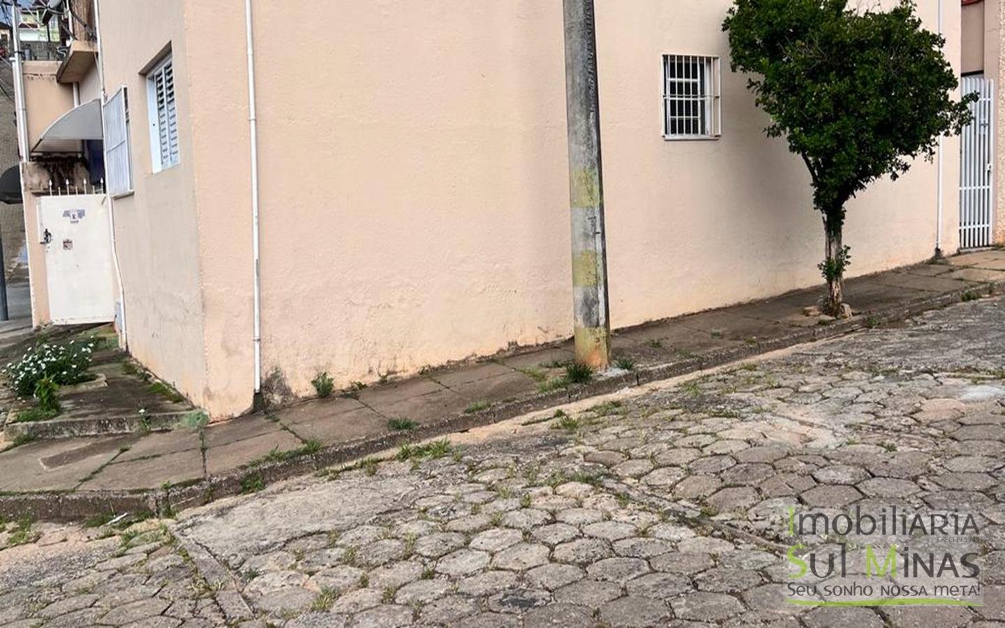Casa em Cambuí MG com 128 m ² de Construção Cod. 1890 (4)