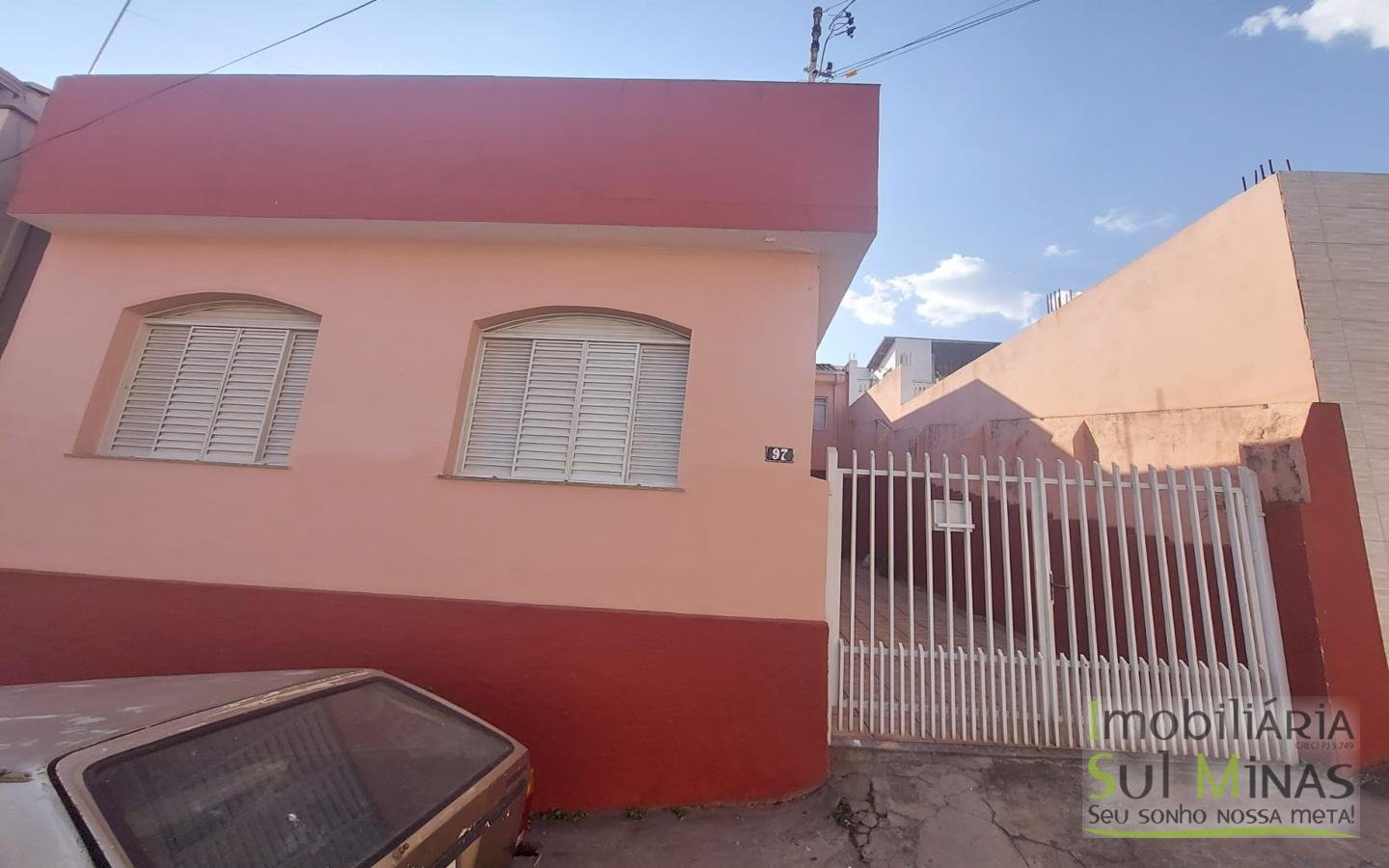 Casa no Centro com Lote de 250m² a Venda em Cambuí MG Cod 1770 (15) Casa no Centro com Lote de 250m² a Venda em Cambuí MG Cod 1770 (15)