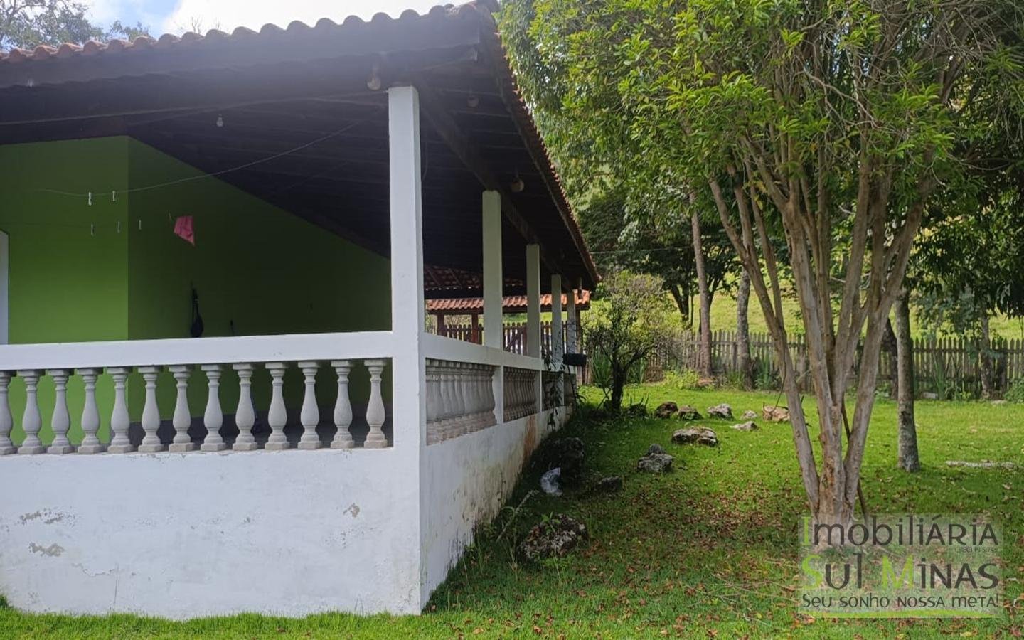 Chácara Com 5.350m² À Venda em Córrego do Bom Jesus cod2426 (3)