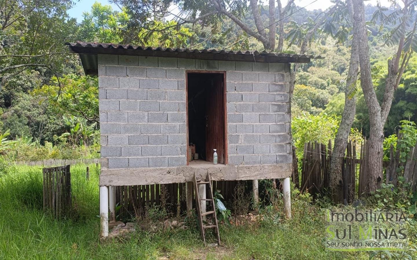 Chácara Com 5.350m² À Venda em Córrego do Bom Jesus cod2426 (43)