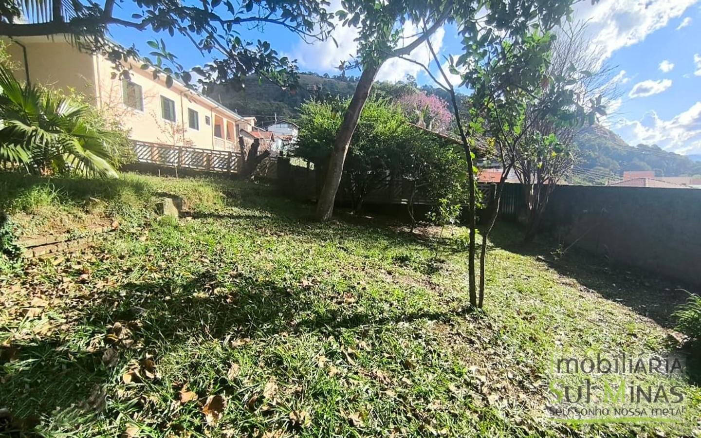 Chácara Urbana Exclusiva À Venda em Cambuí MG cod2429 (19)