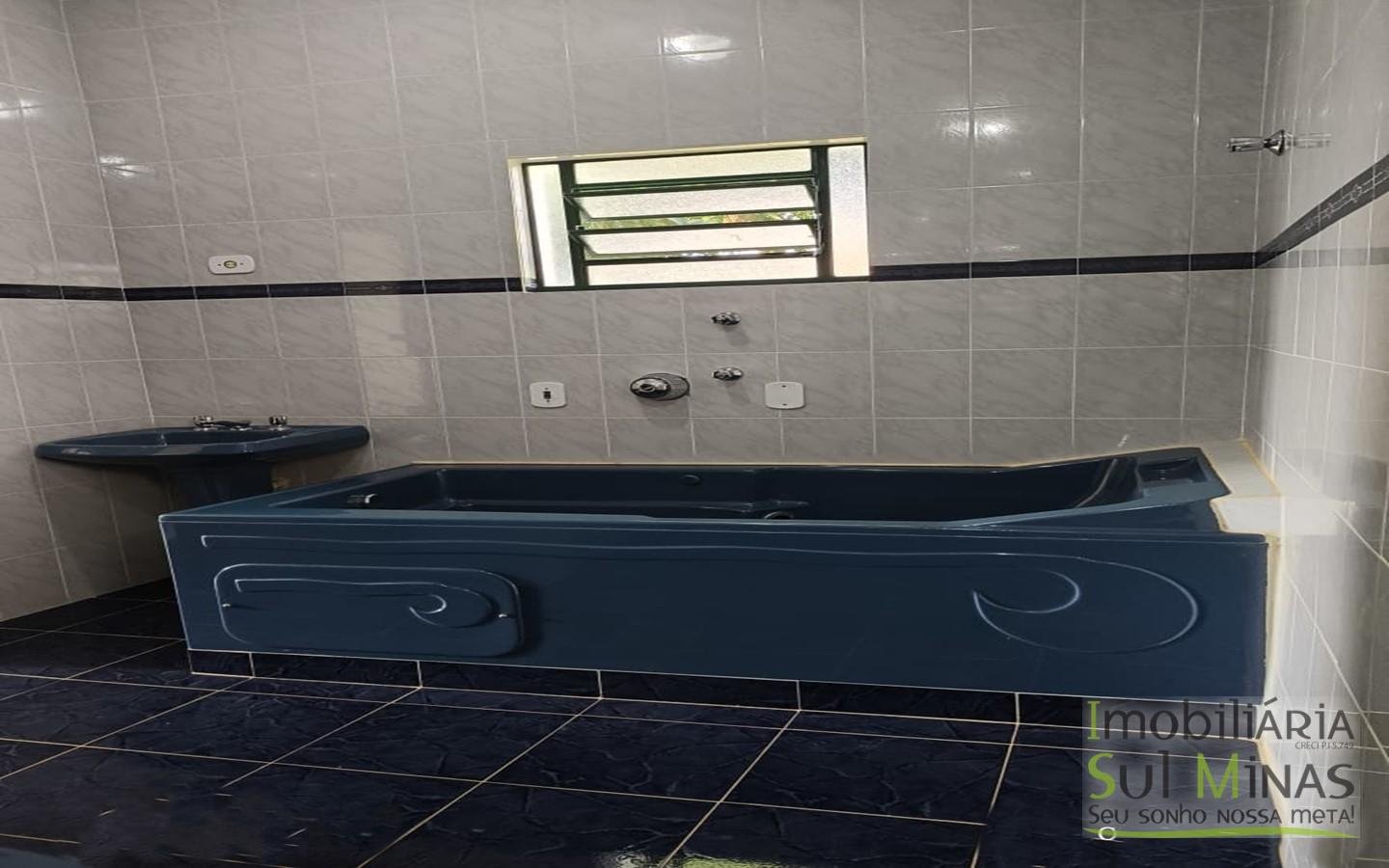 Chácara Urbana Exclusiva À Venda em Cambuí MG cod2429 (66)