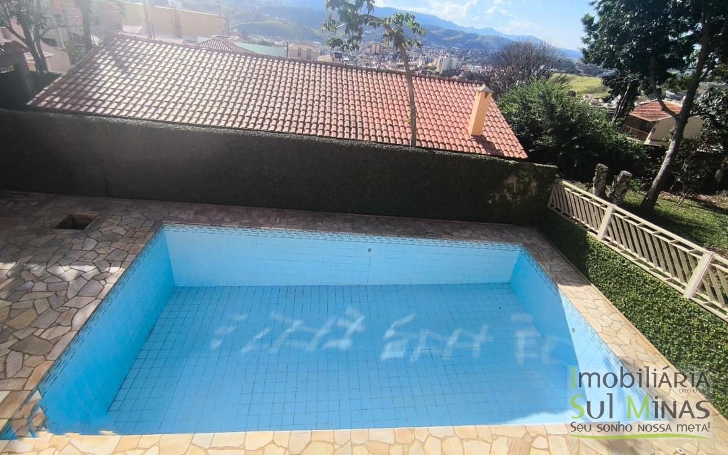 Chácara Urbana Exclusiva À Venda em Cambuí MG cod2429 (68)