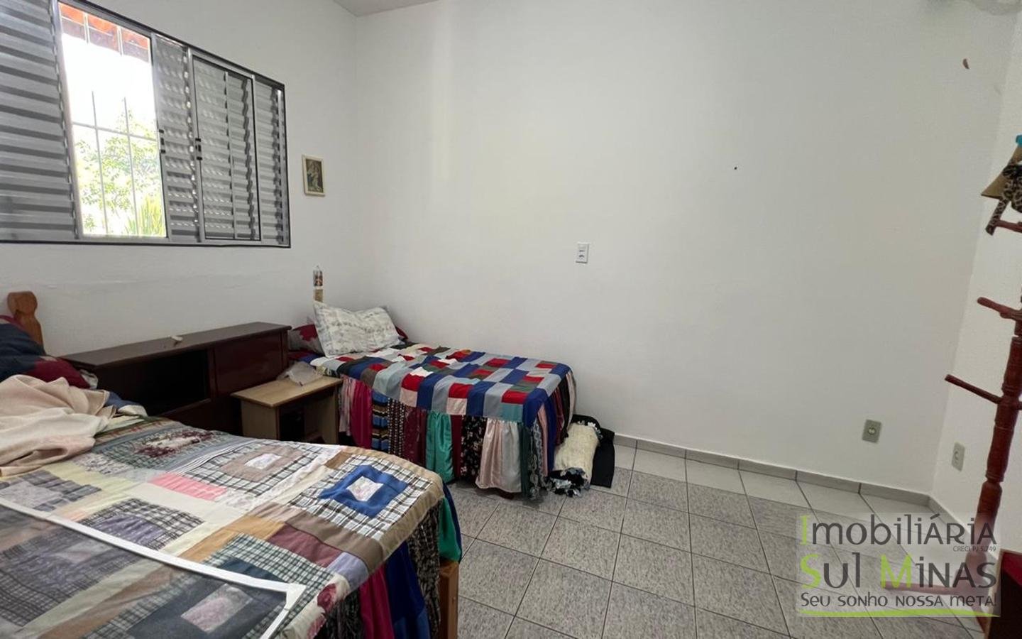 Chácara com 4.500m2, acesso asfaltado, À Venda em Cambuí cod2400 (9)